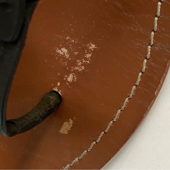 Tory Burch Mini Miller Gabriel small circle emblem t-strap thong flat sandals - Picture 8 of 11